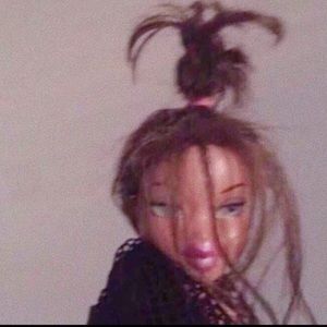 Meet your Posher, Caroline